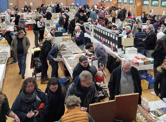 Photo du Salon des collectionneurs de fèves Servon en Février 2025